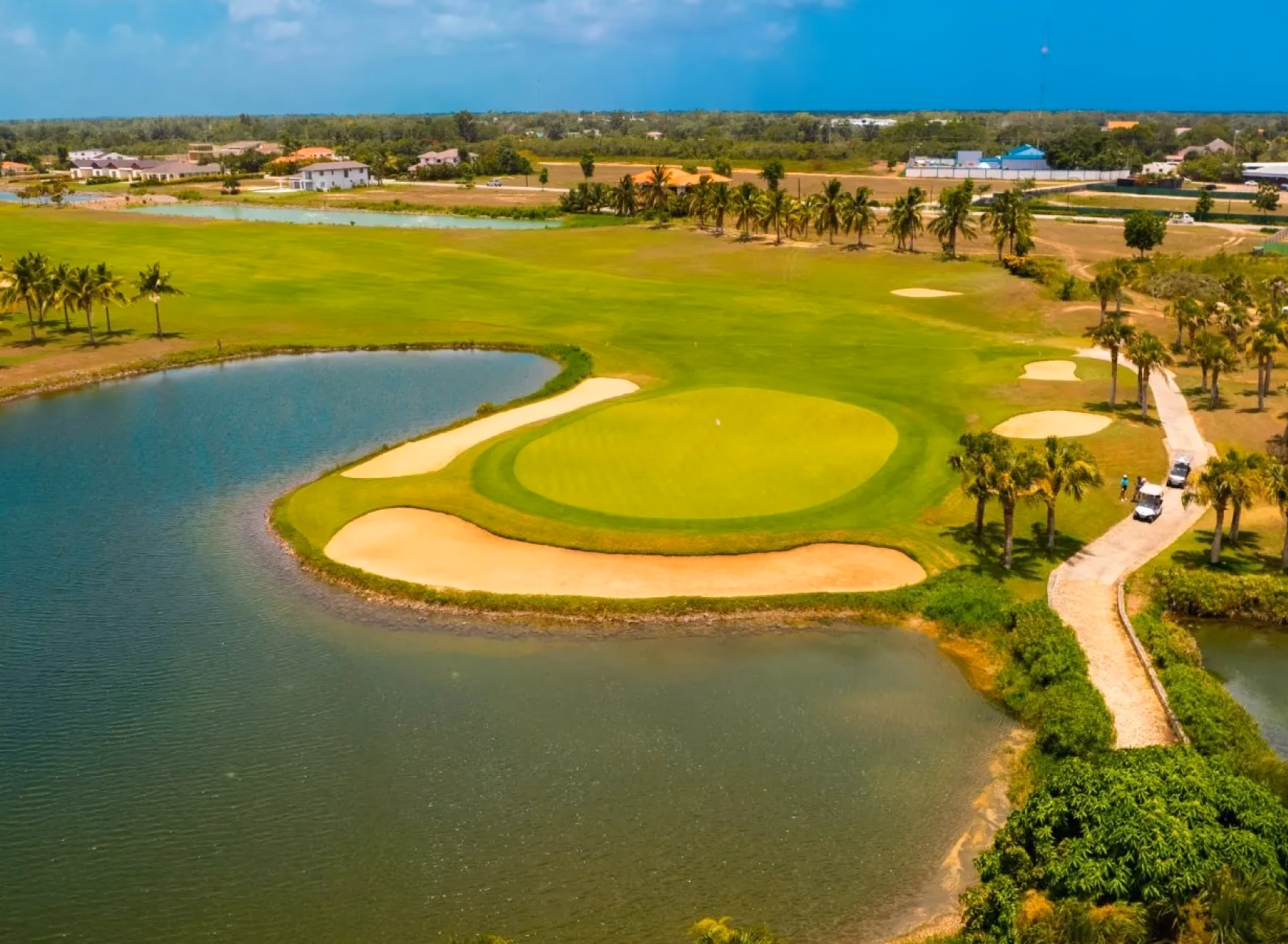 La Estancia Golf Resort